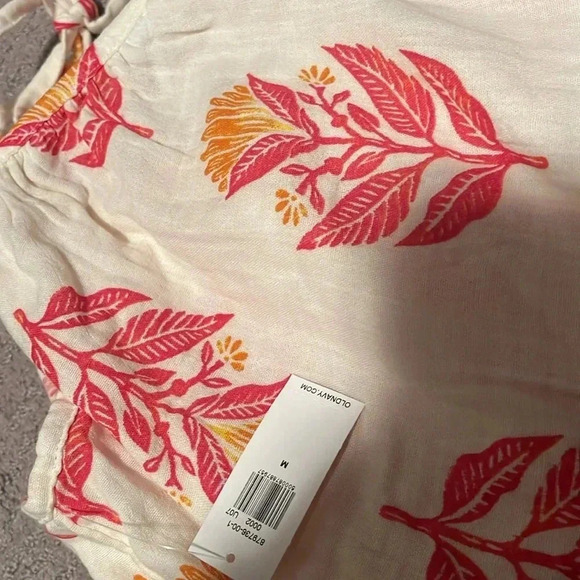 Old Navy Floral Tank Top NWT Woman’s Medium Pink Orange Flowers V Neck - Picture 7 of 7